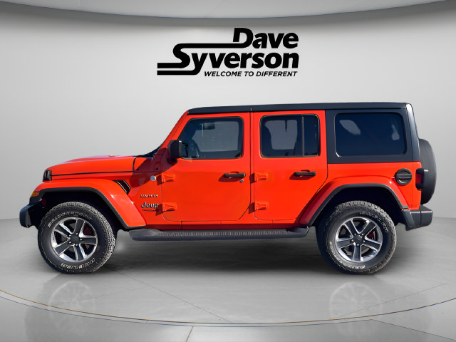 Used 2018 Jeep Wrangler Unlimited Sahara AWD/4WD image 7