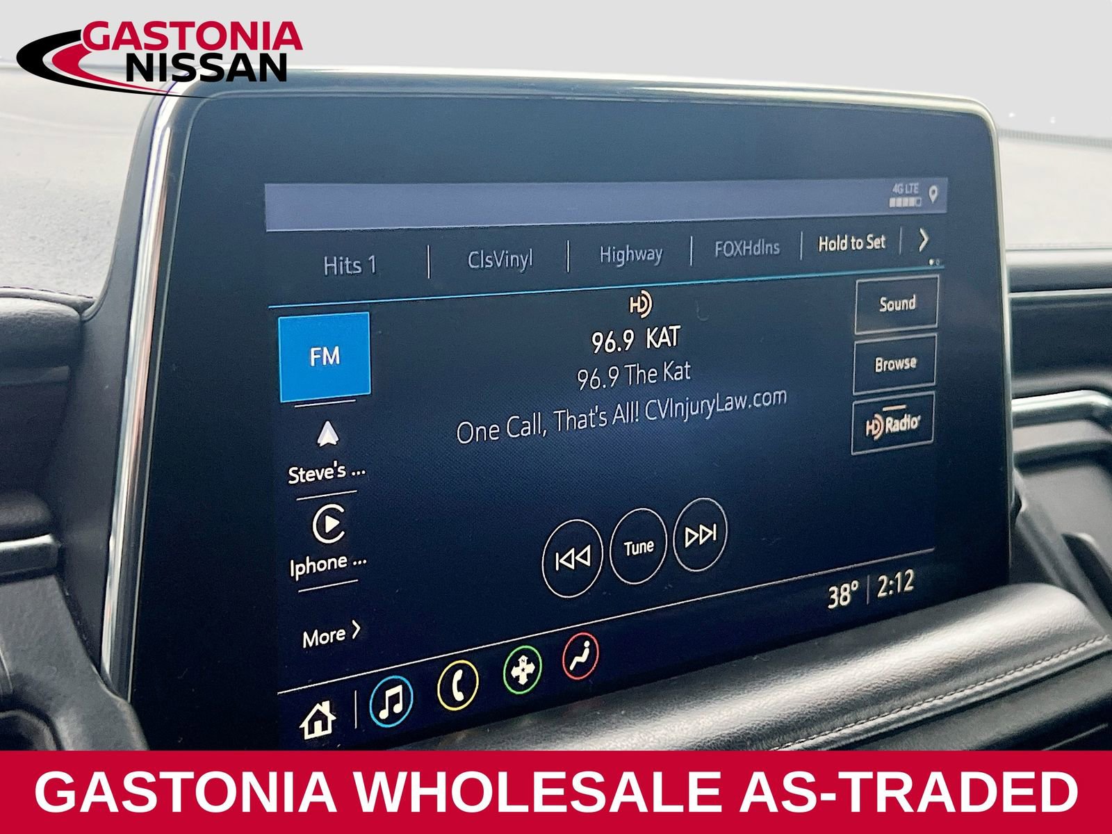 Used 2021 Chevrolet Suburban LT image 15