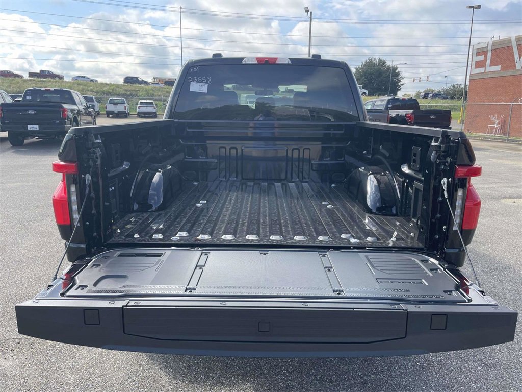 New 2025 Ford F150 Lightning Flash image 10