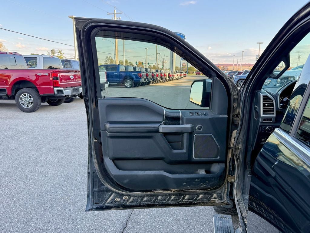 Used 2019 Ford F150 Platinum AWD/4WD image 12