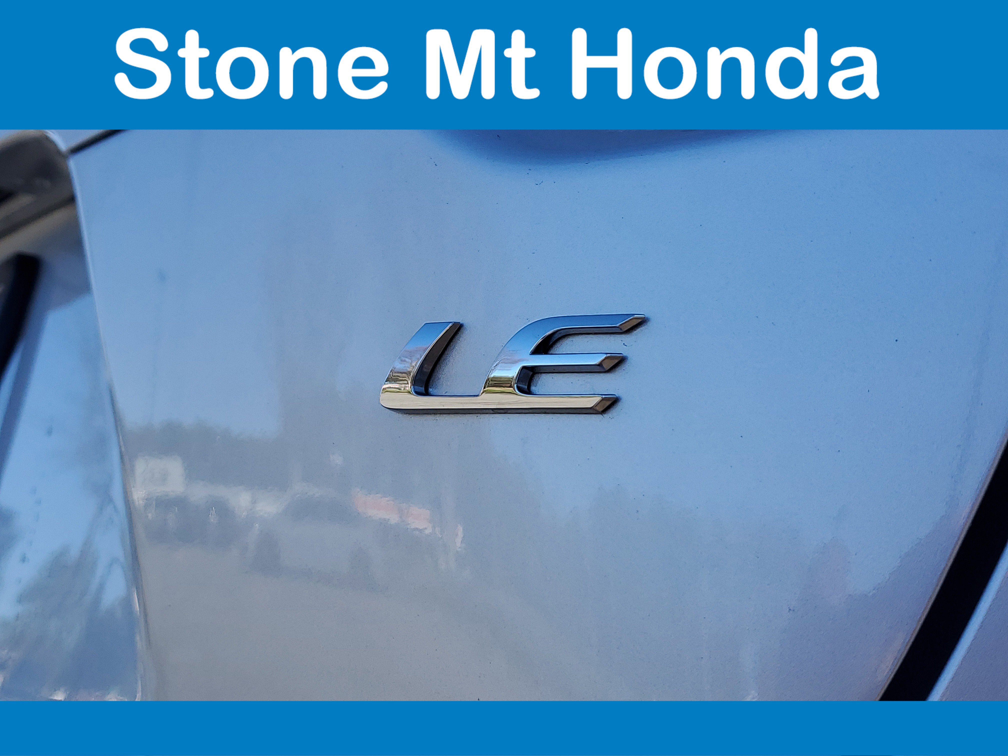 Used 2025 Toyota Corolla LE image 7