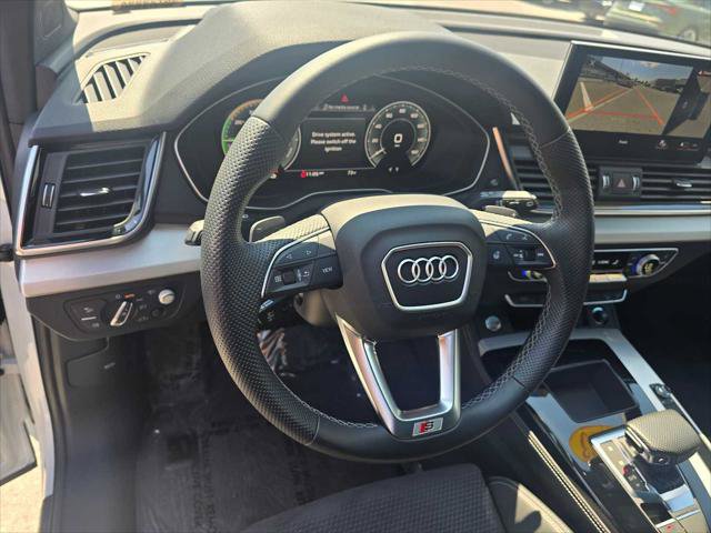 Used 2023 Audi Q5 e Prestige w/ Prestige Package AWD/4WD image 26