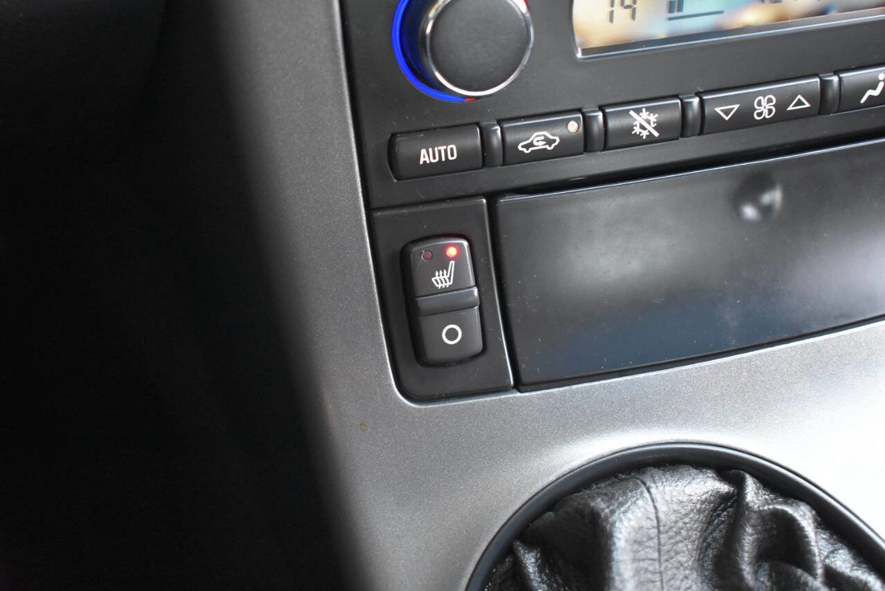 Used 2007 Chevrolet Corvette Base 2dr Coupe w/ Preferred Equipment Group image 29