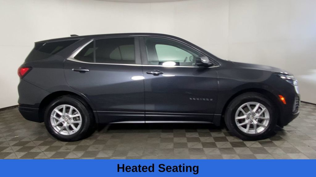 Used 2023 Chevrolet Equinox LT image 3
