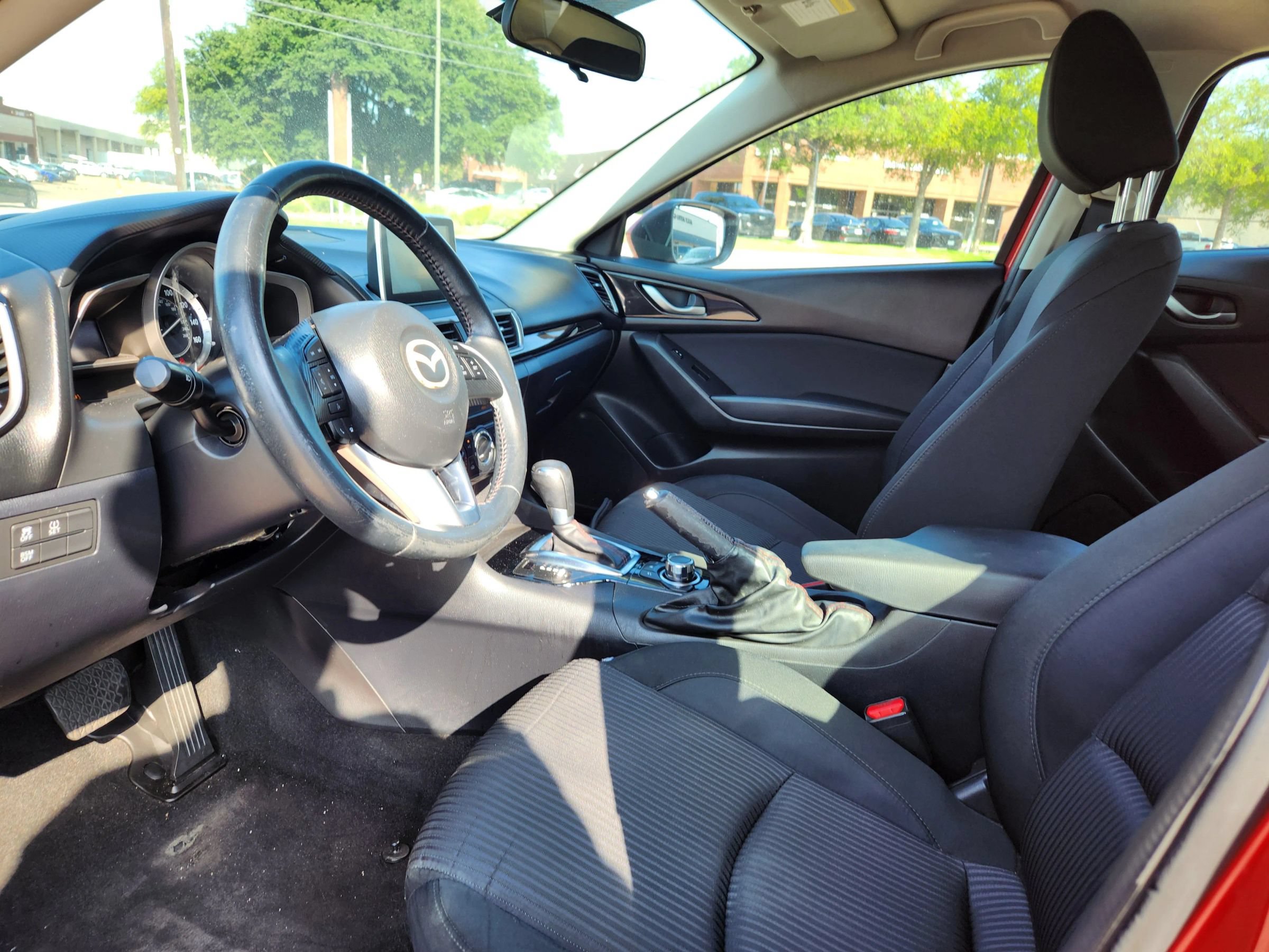 Used 2015 MAZDA MAZDA3 i Touring FWD image 8