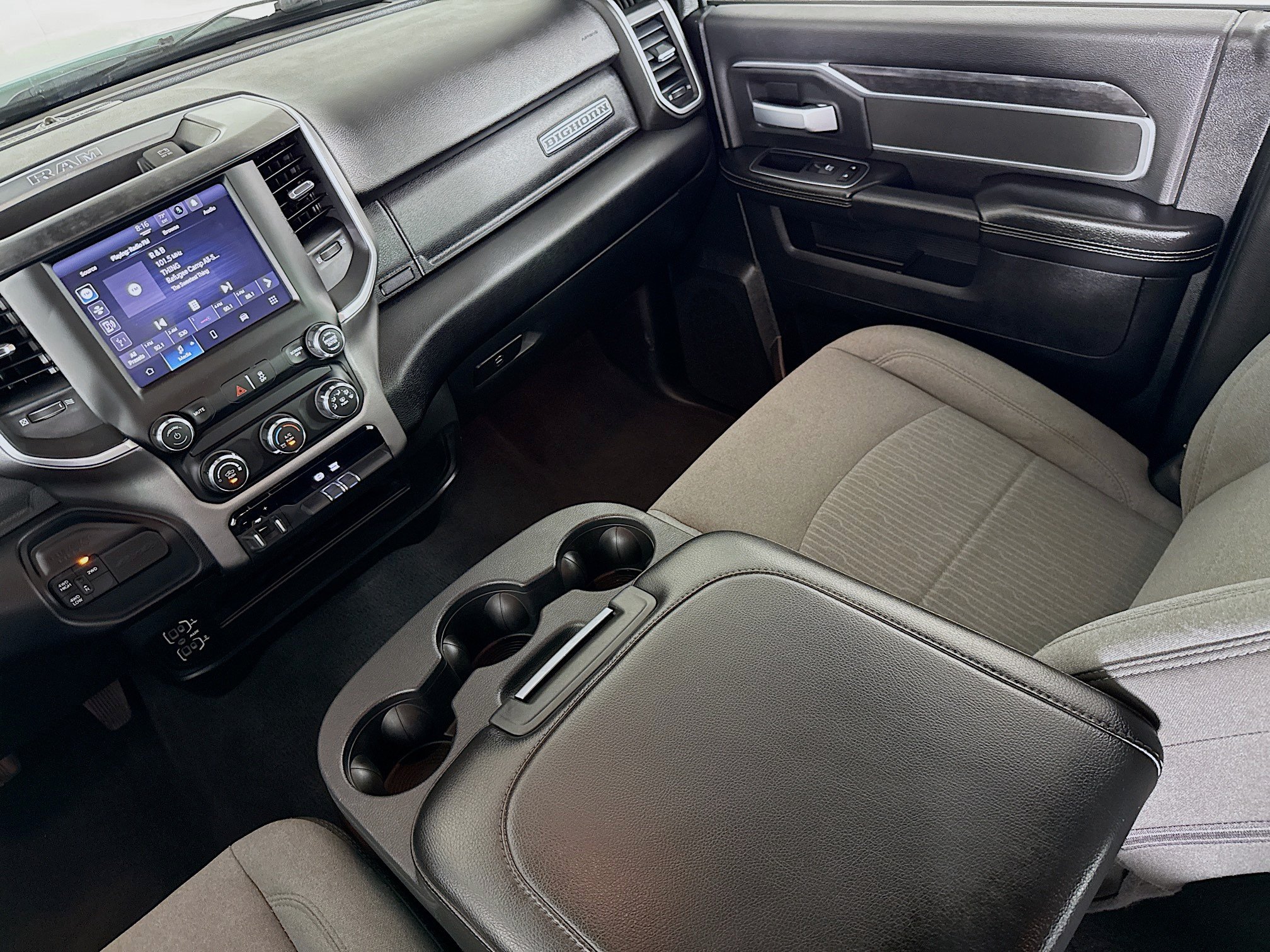 Used 2024 RAM 2500 Big Horn AWD/4WD image 26