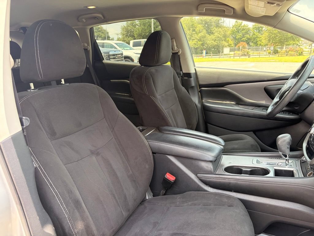 Used 2020 Nissan Murano S w/ Technology Package FWD image 12