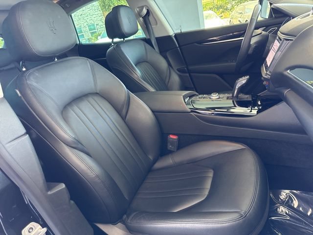 Certified 2022 Maserati Levante GT AWD/4WD image 17