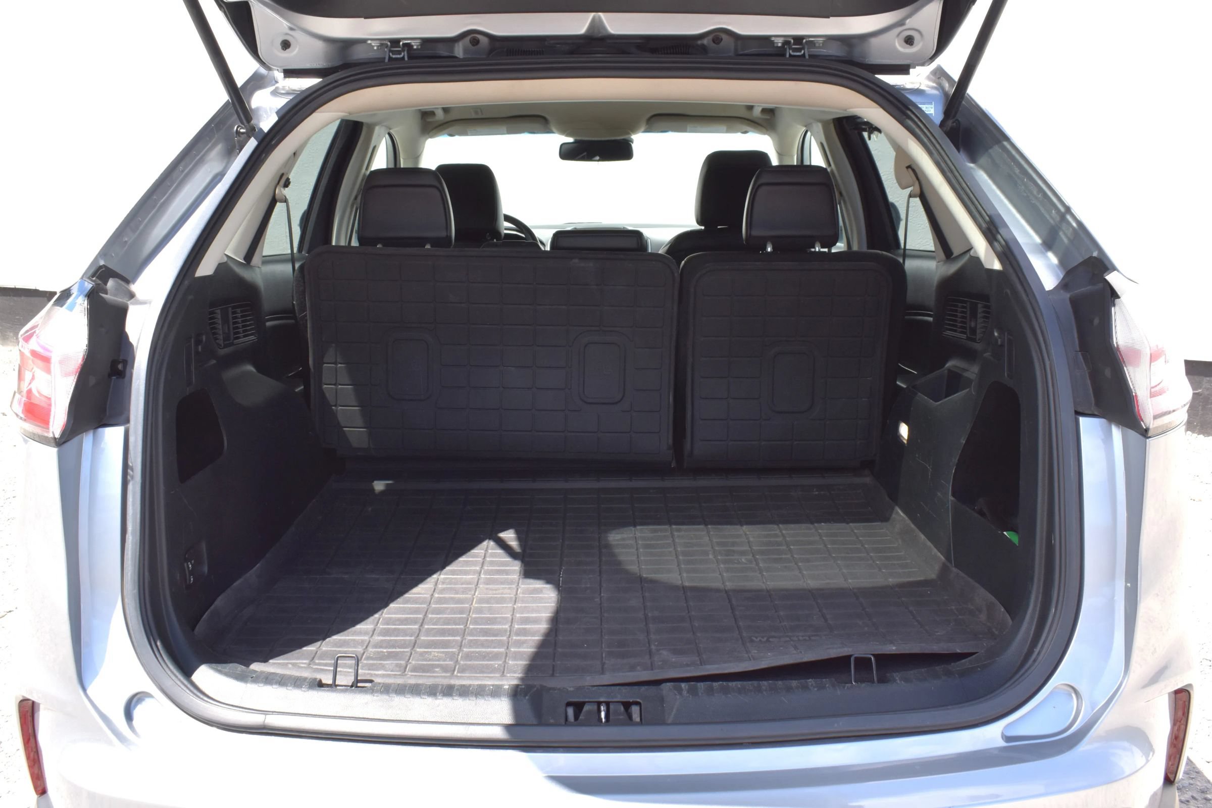 Used 2020 Ford Edge SEL AWD/4WD image 41