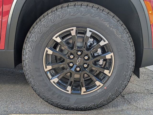New 2026 Chevrolet Traverse Z71 w/ Enhanced Driving Package AWD/4WD image 6