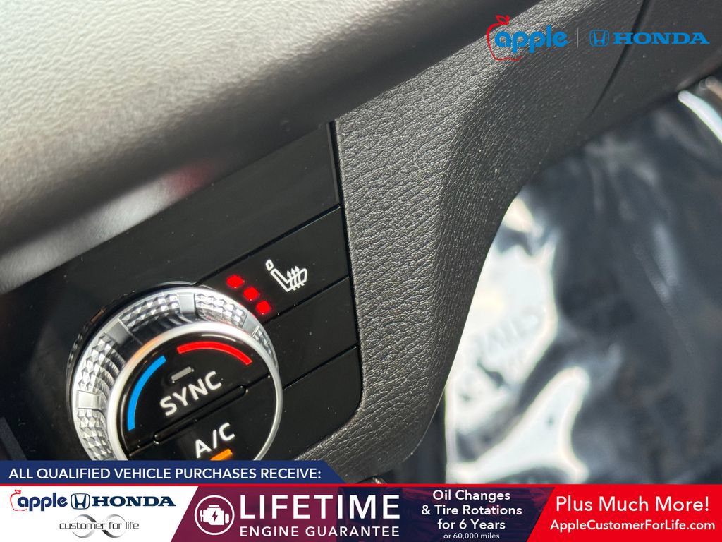 Used 2022 Mitsubishi Outlander SE AWD/4WD image 30