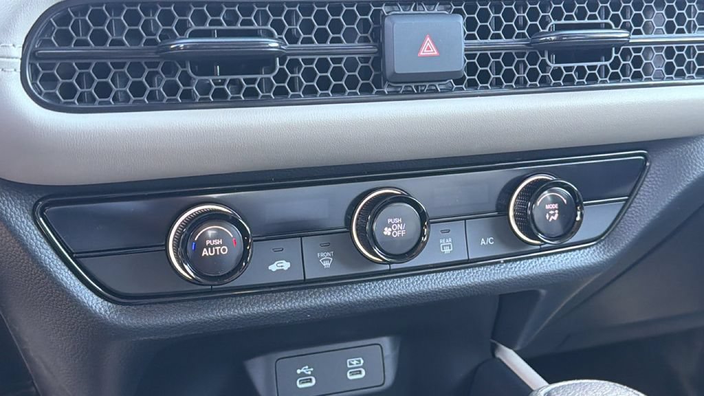 New 2027 Honda HR-V LX image 14