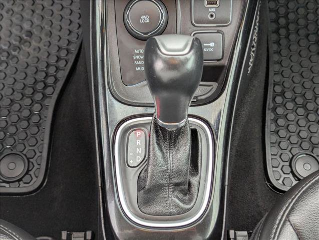 Used 2018 Jeep Compass Latitude AWD/4WD image 12