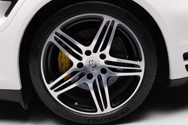 Used 2009 Porsche 911 Turbo AWD/4WD image 34