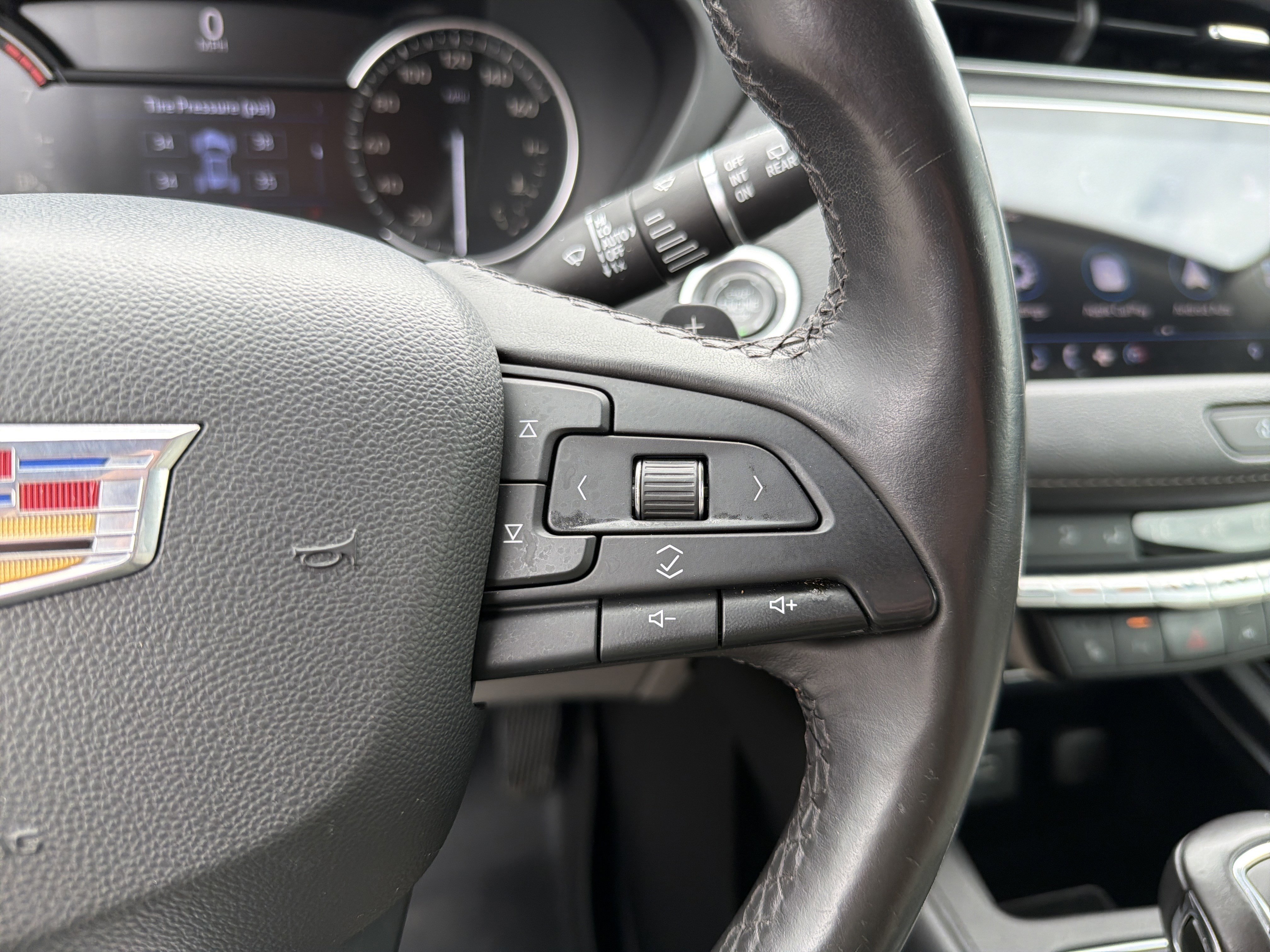 Used 2019 Cadillac XT4 Premium Luxury w/ Cold Weather Package image 34