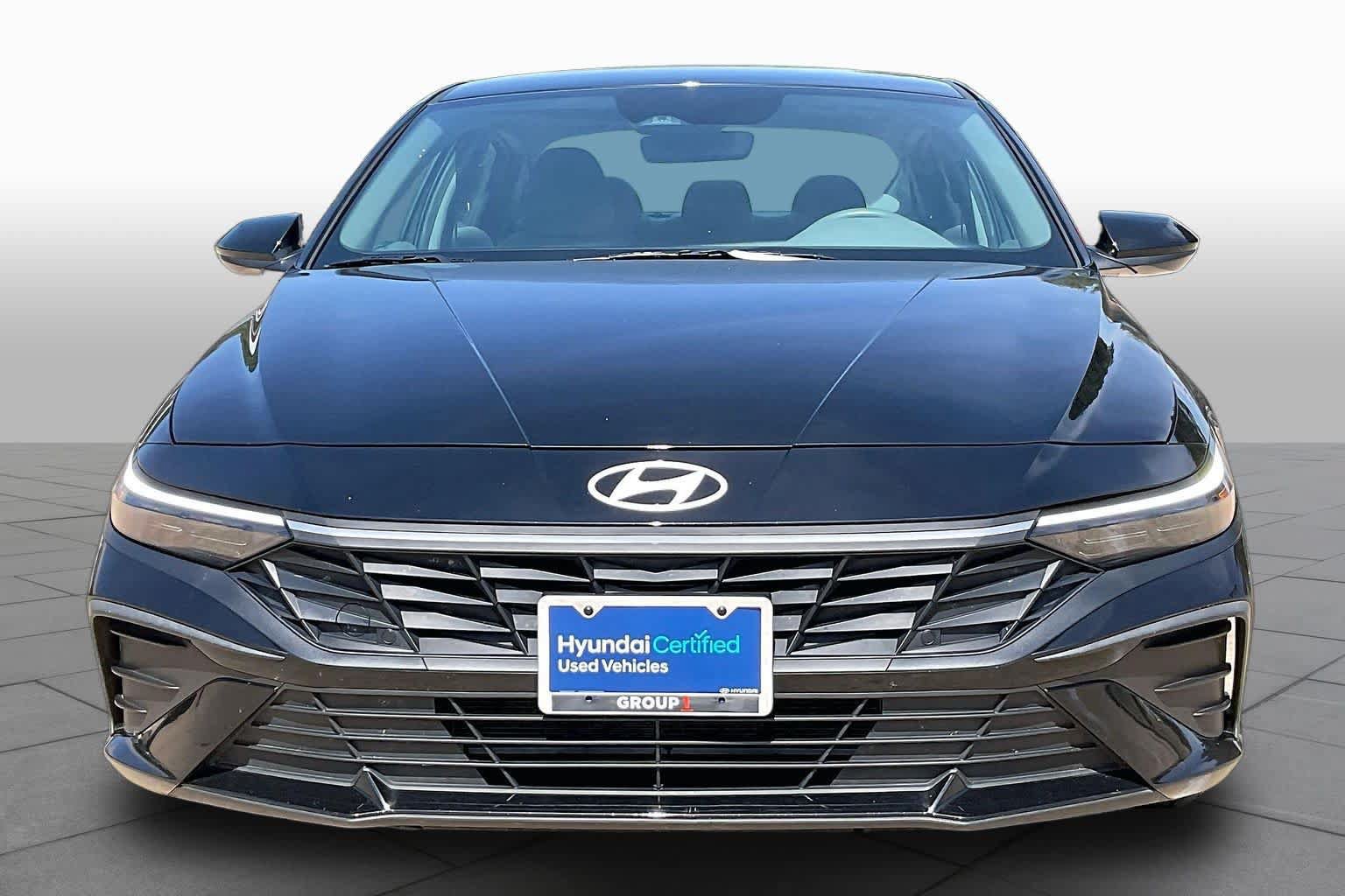 Certified 2024 Hyundai Elantra SEL FWD image 4