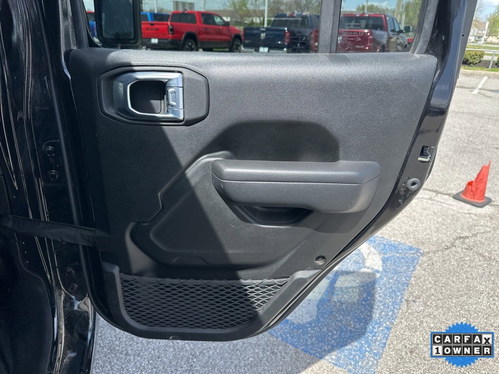 Used 2024 Jeep Wrangler Sport S image 45
