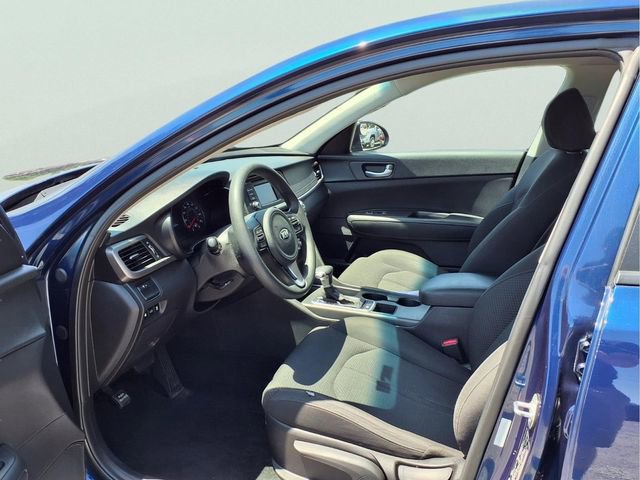 Used 2017 Kia Optima LX w/ Option Group 014 FWD image 17