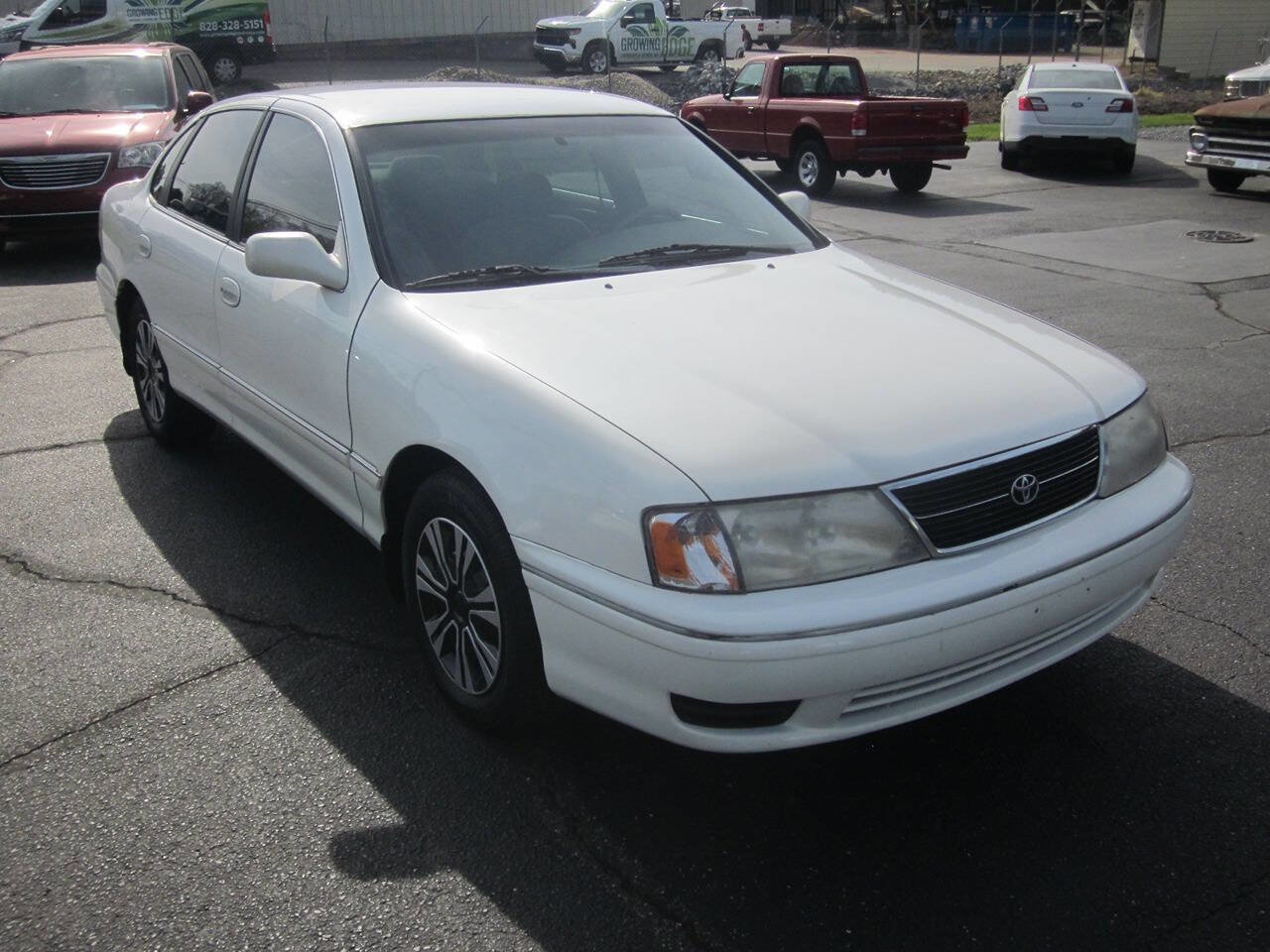 Used 1998 Toyota Avalon XL FWD image 4