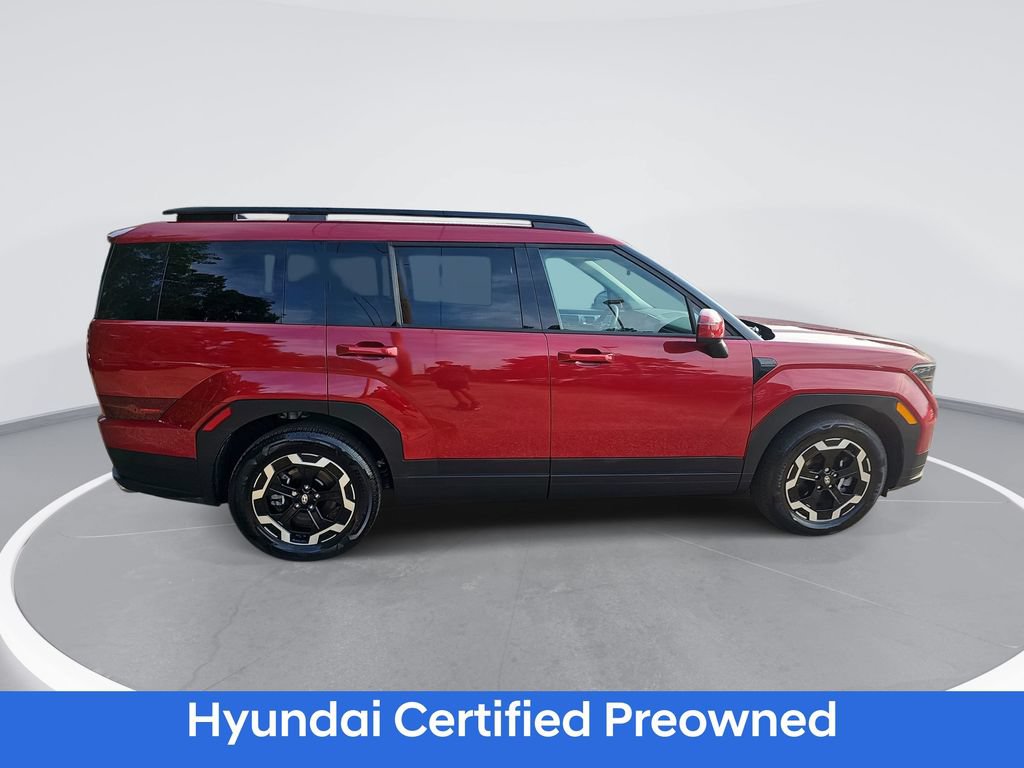 Used 2025 Hyundai Santa Fe SEL FWD image 4