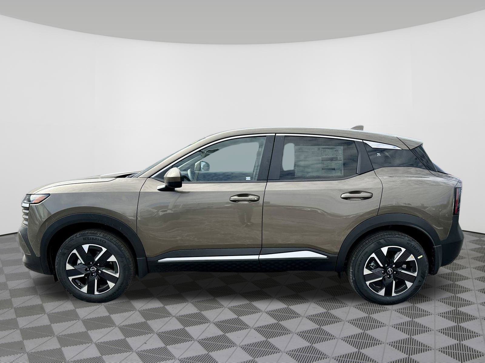 New 2025 Nissan Kicks SV image 9