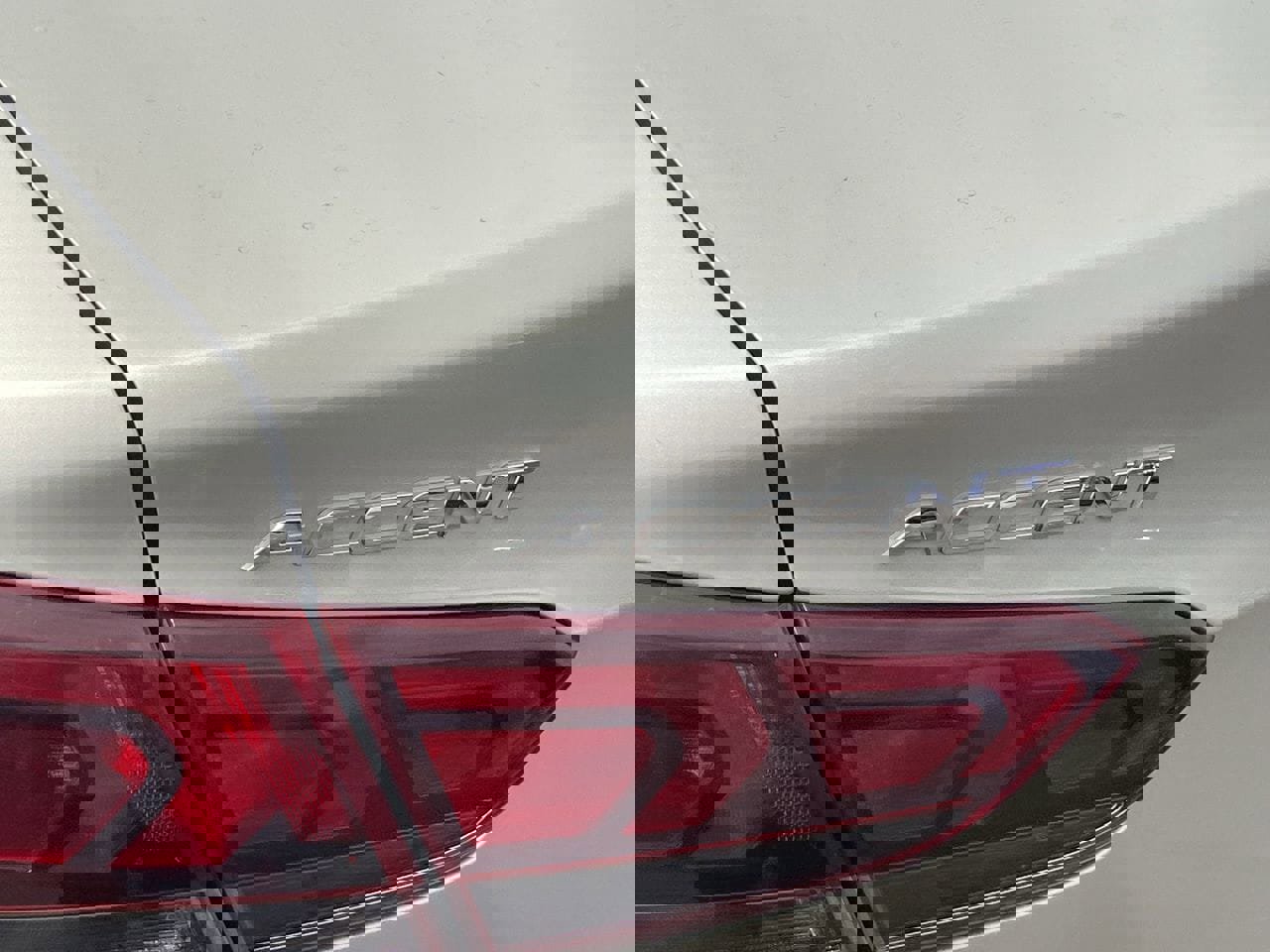 Used 2019 Hyundai Accent SE image 7