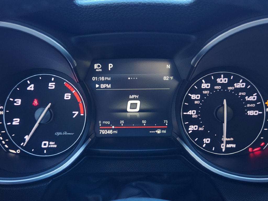 Used 2018 Alfa Romeo Stelvio Ti AWD/4WD image 7