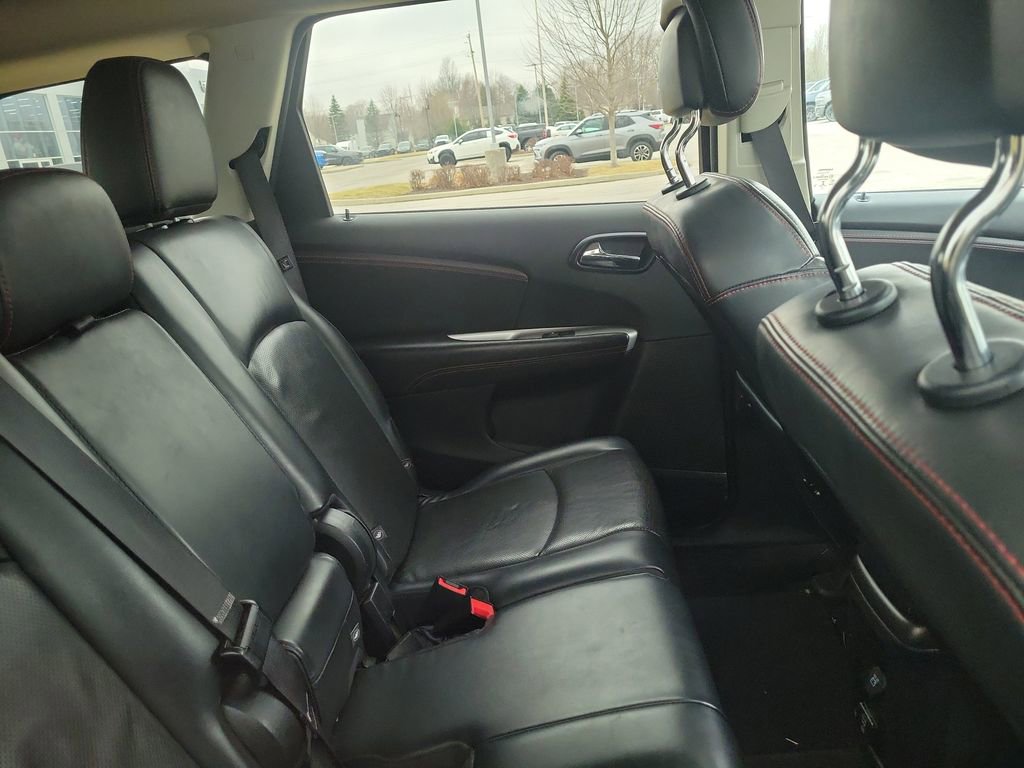 Used 2016 Dodge Journey R/T w/ Driver Convenience Group image 8