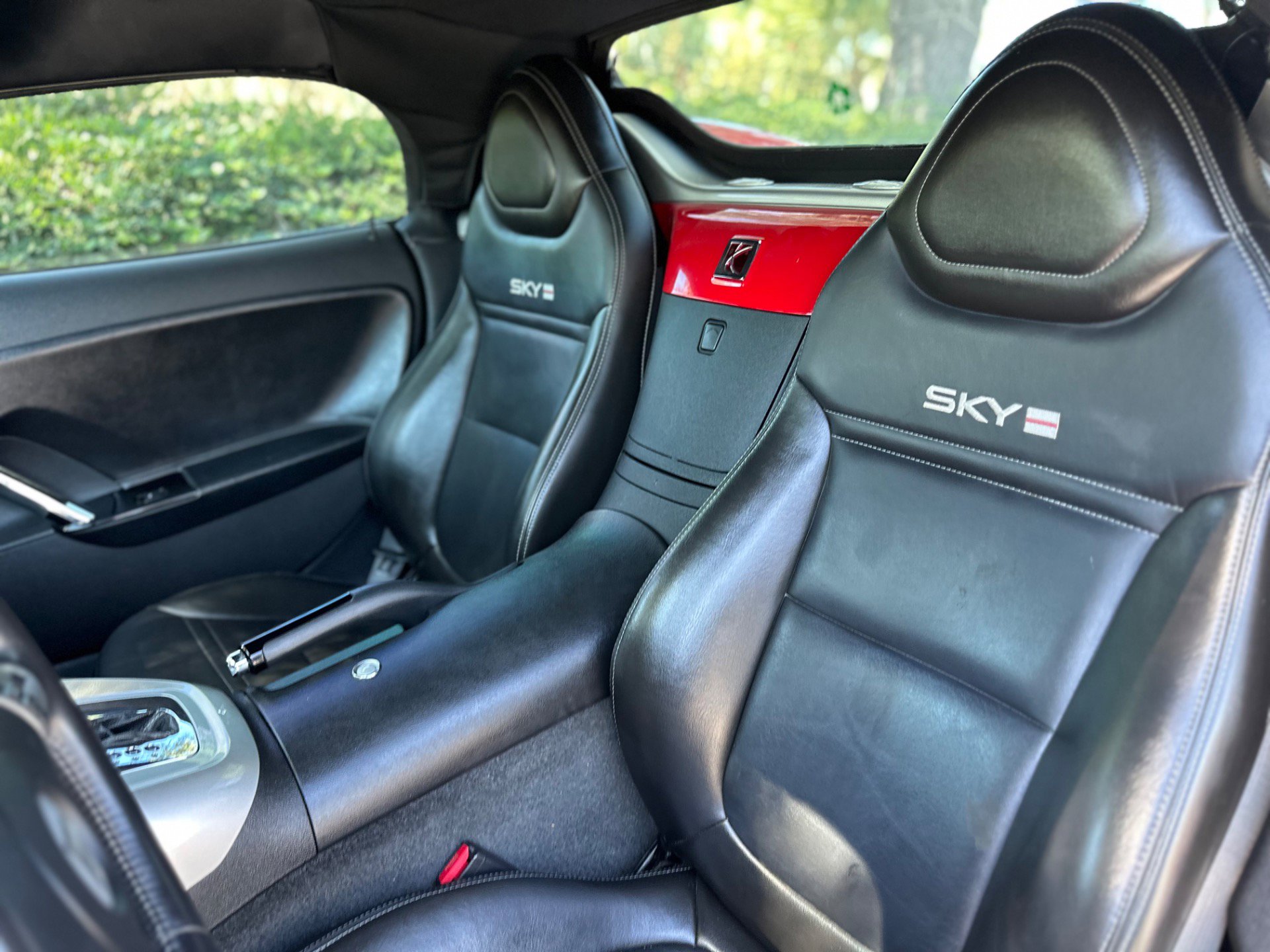 Used 2008 Saturn Sky Red Line RWD image 40