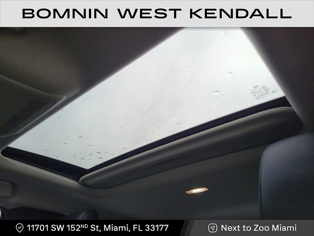 Used 2021 MAZDA MAZDA3 s image 22