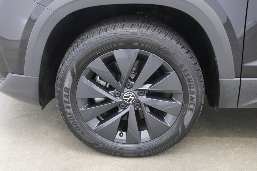 Certified 2022 Volkswagen Taos S FWD image 26