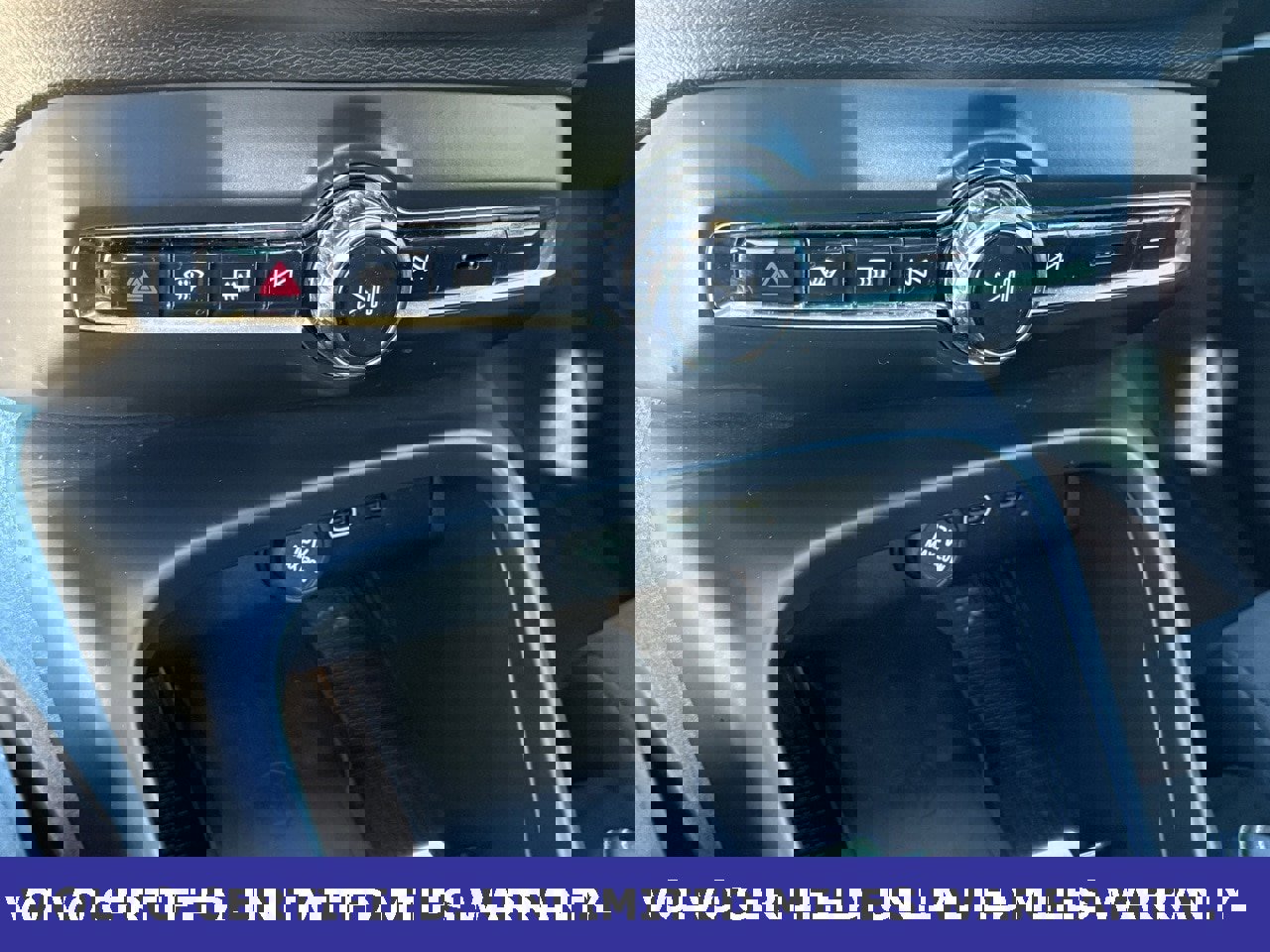 Certified 2023 Volvo XC40 Recharge Ultimate image 19