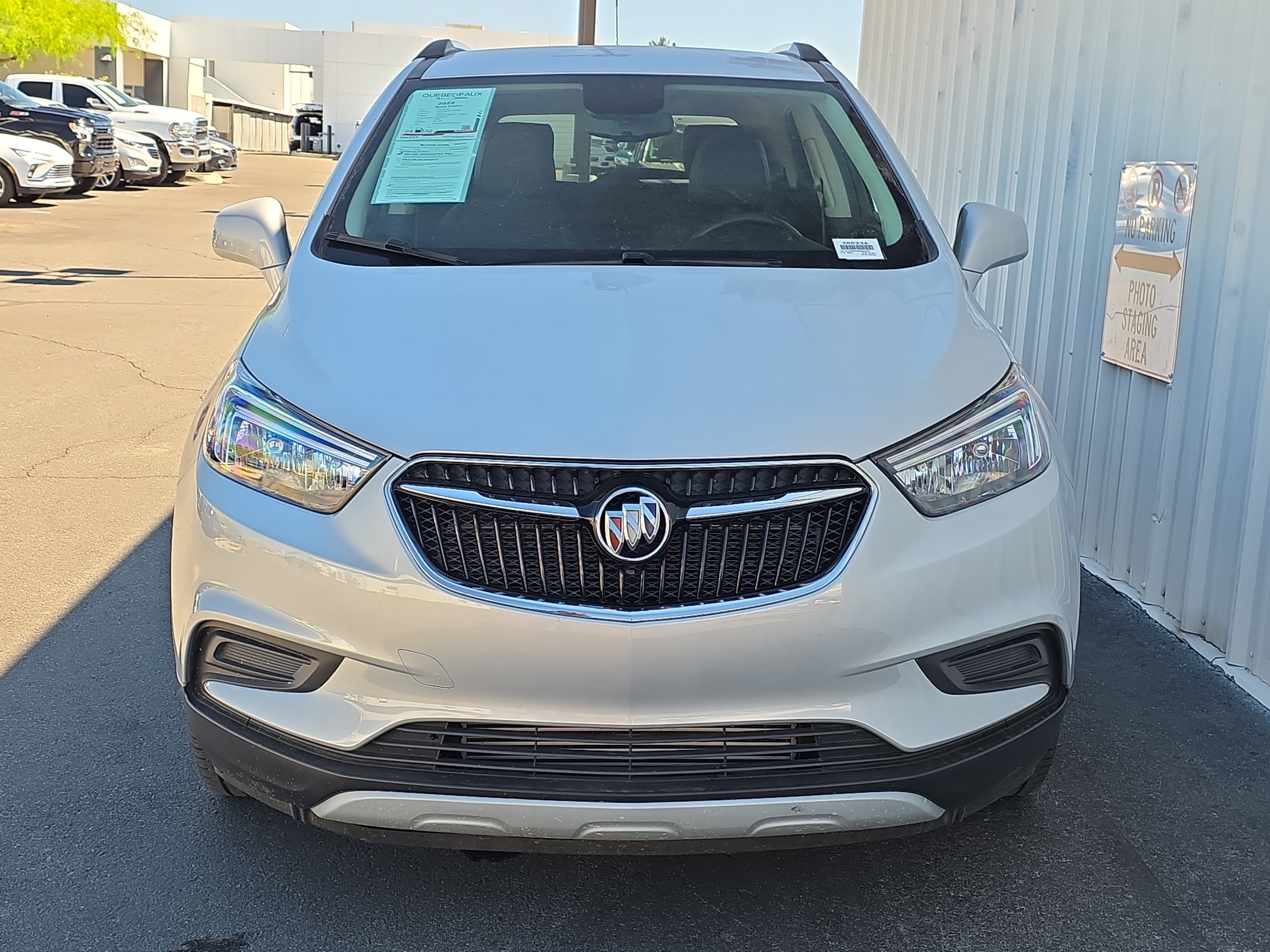 Used 2022 Buick Encore Preferred w/ Safety Package image 2