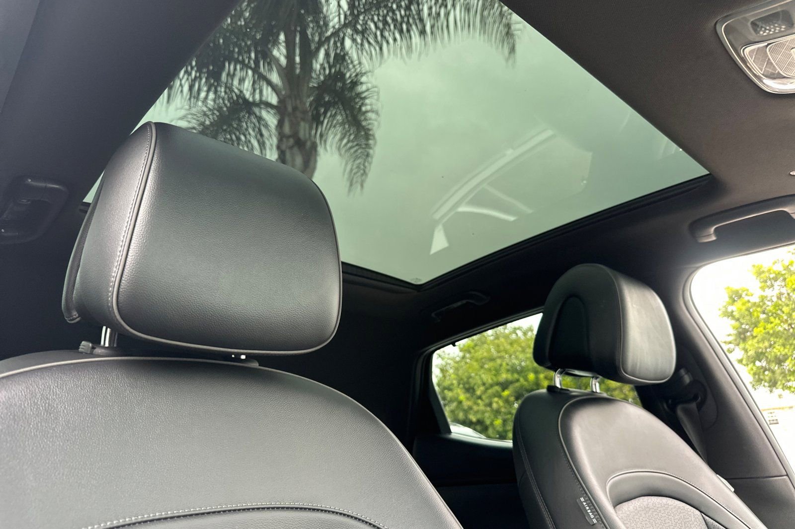 Used 2023 Genesis GV60 Advanced image 22