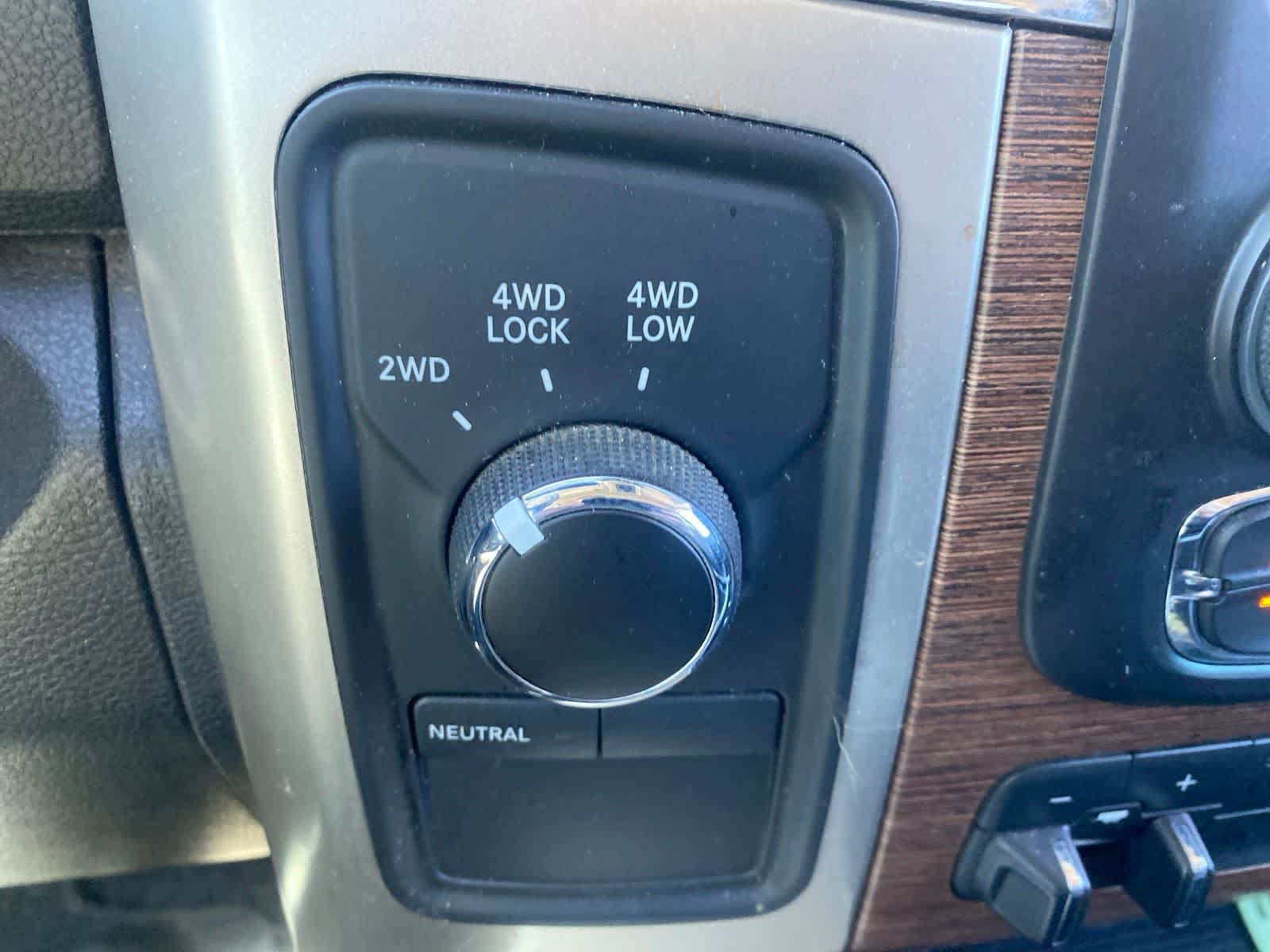 Used 2018 RAM 2500 Laramie w/ Off Road Package AWD/4WD image 15