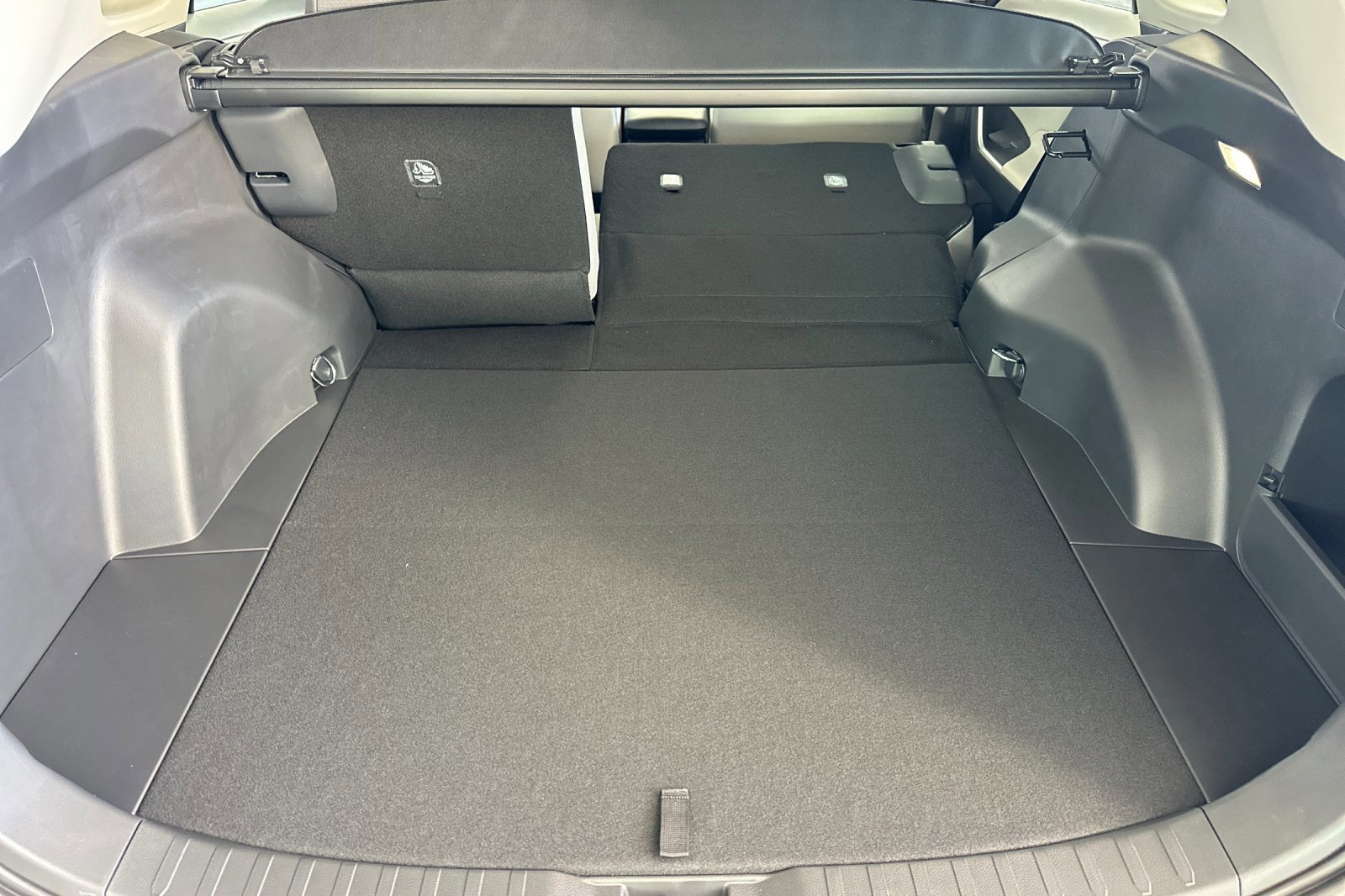 New 2025 Toyota RAV4 XLE image 17