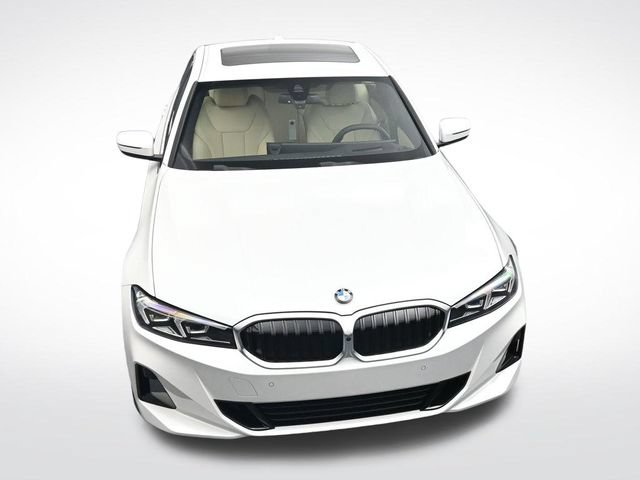 New 2026 BMW 330i xDrive Sedan w/ Premium Package AWD/4WD image 29