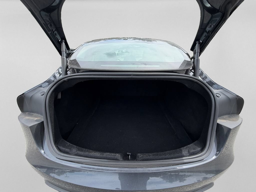 Used 2025 Tesla Model 3 Long Range RWD image 29