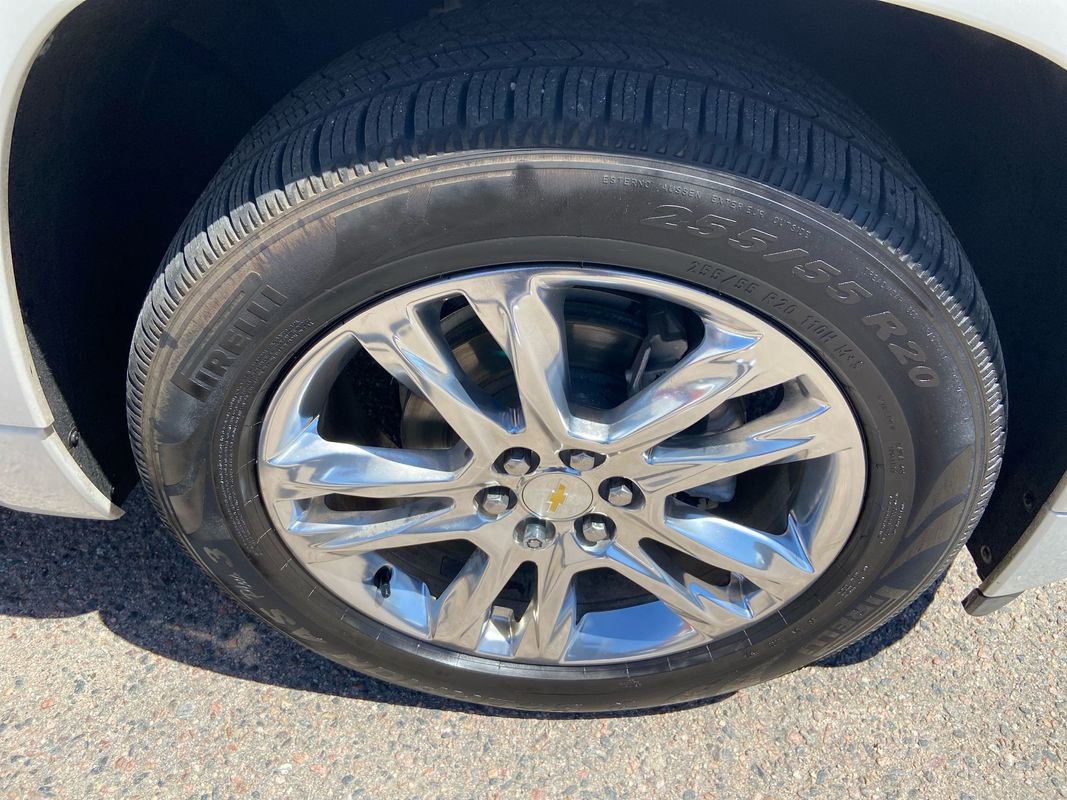 Used 2021 Chevrolet Traverse High Country w/ LPO, Floor Liner Package AWD/4WD image 12