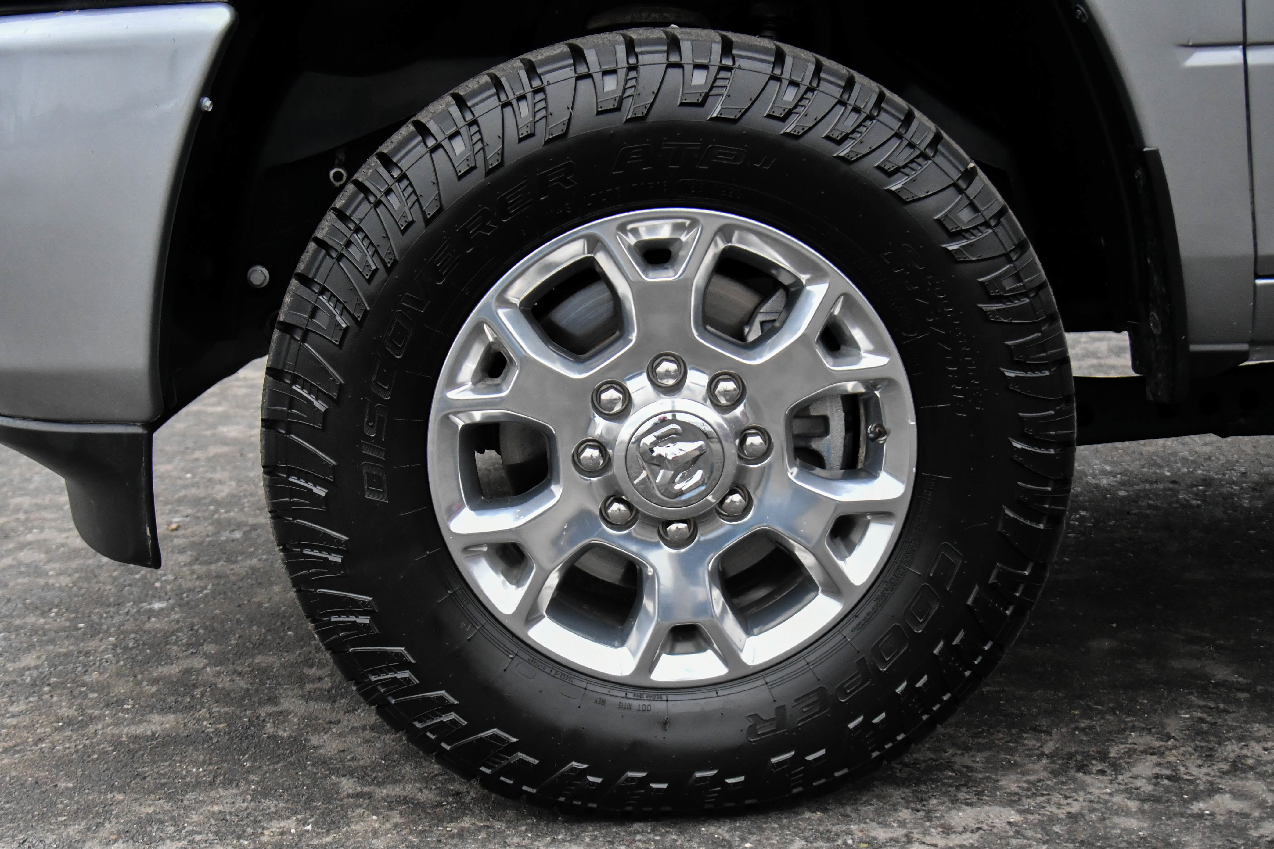 Used 2024 RAM 2500 Laramie image 12