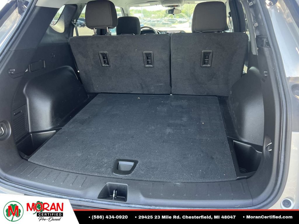 Used 2022 Chevrolet Blazer LT AWD/4WD image 11