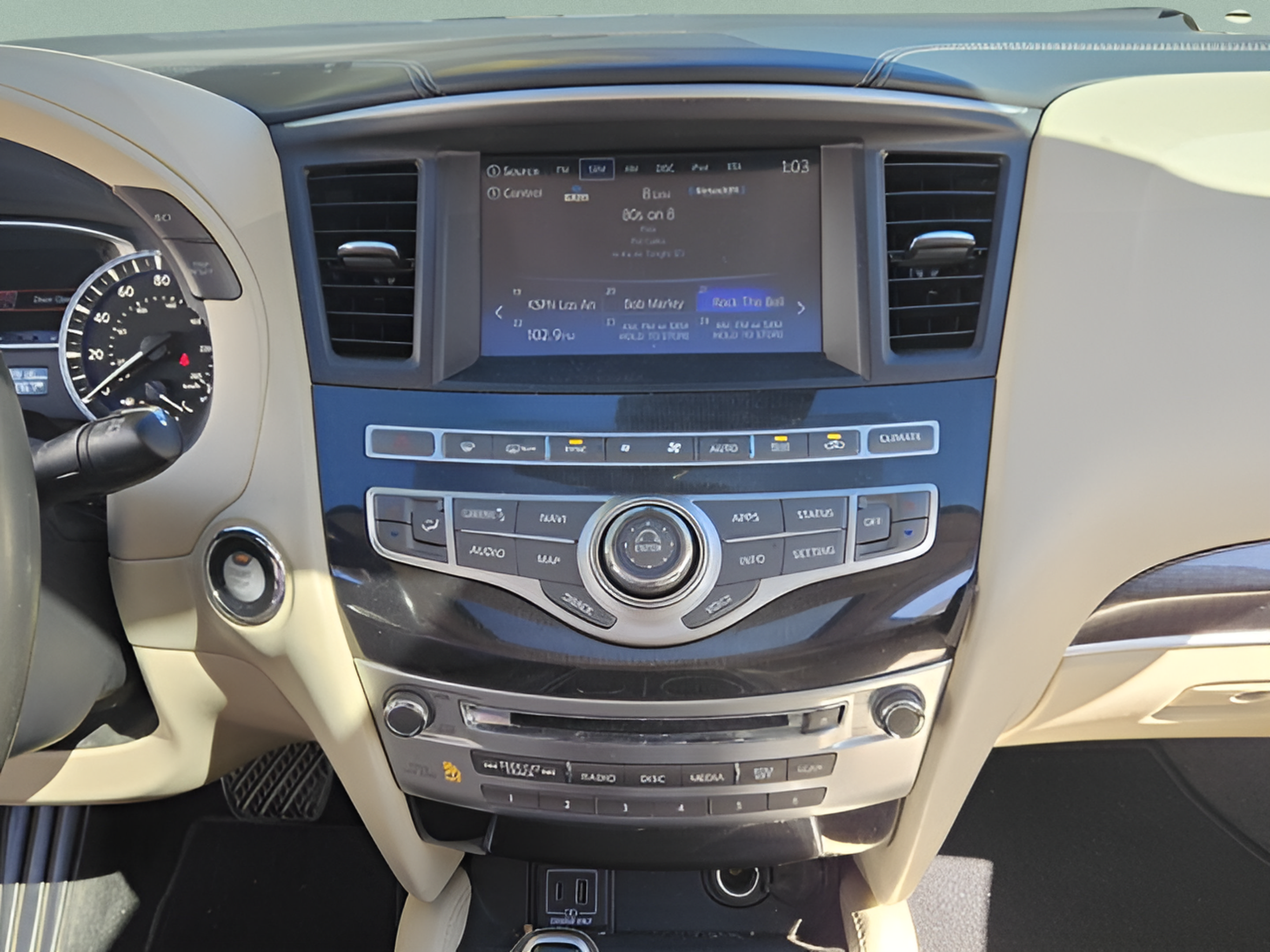 Used 2020 INFINITI QX60 Luxe w/ Essential Package AWD/4WD image 19