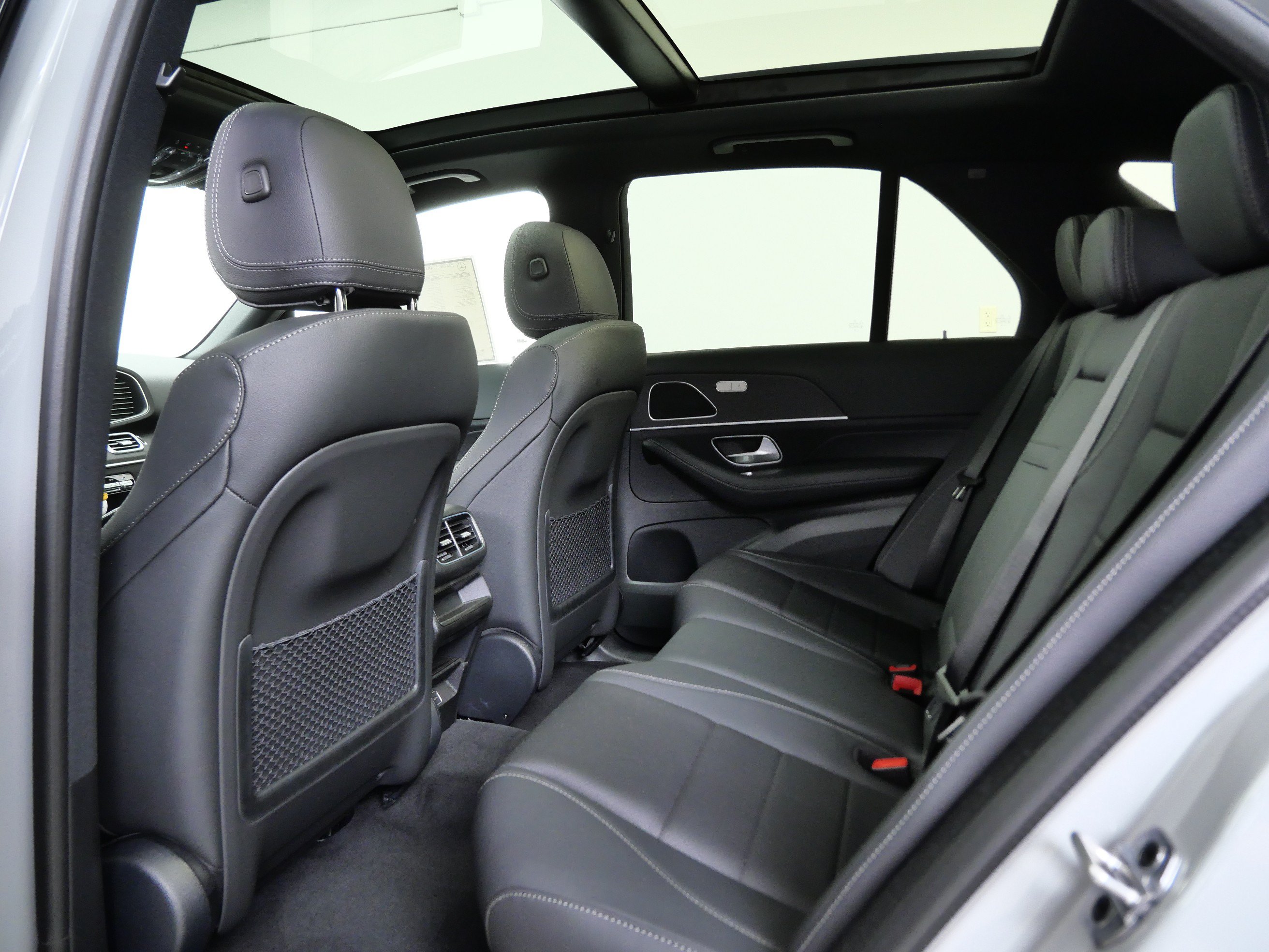New 2026 Mercedes-Benz GLE 350 4MATIC image 9