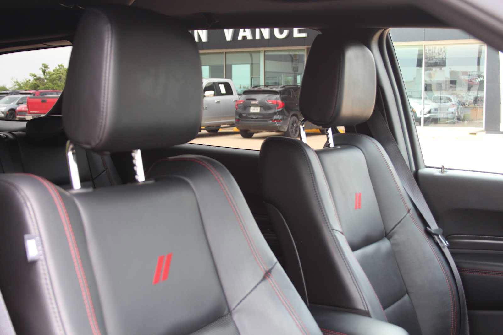 Used 2025 Dodge Durango GT AWD/4WD image 18