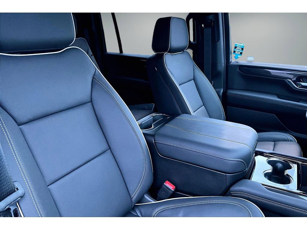 New 2026 GMC Yukon XL Elevation image 11