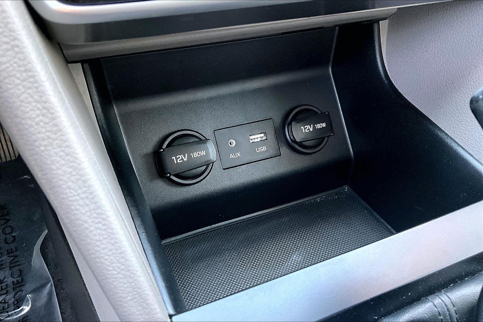 Used 2019 Hyundai Elantra SEL FWD image 22