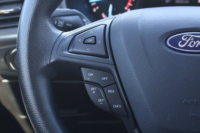 Used 2019 Ford Edge SE image 20