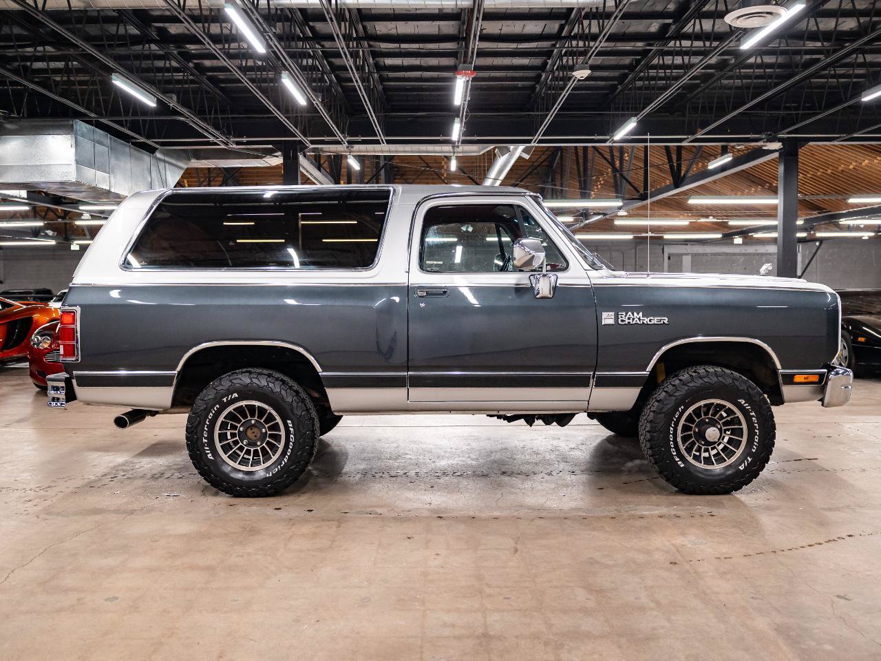 Used 1988 Dodge Ramcharger 4WD image 23