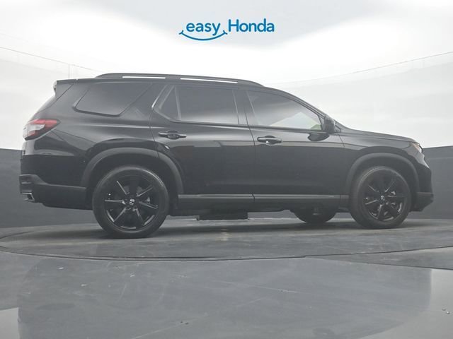 Used 2025 Honda Pilot Black Edition image 34