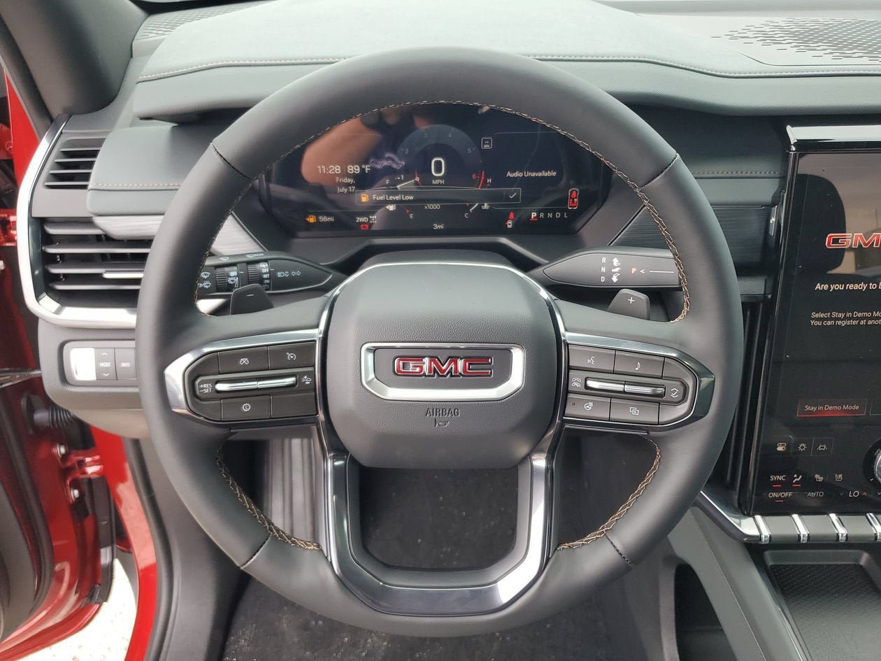 New 2026 GMC Acadia AT4 w/ Luxury Package AWD/4WD image 21